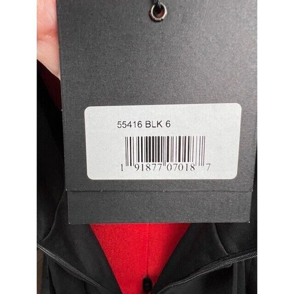 Erika and Company Beige Embroidered Floral Button Down Sleeveless Top SZ M - Picture 4 of 4